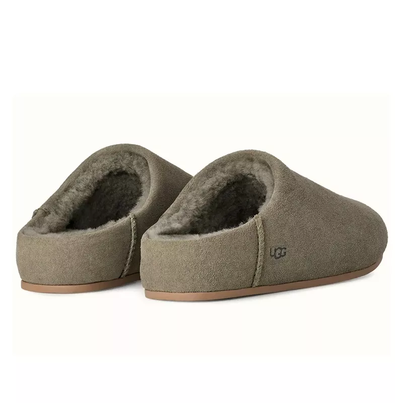 UGG ELEA SLIP ON OLIVE UGG ELEA SLIP ON OLIVE