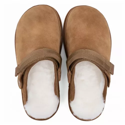 UGG GOLDENSTAR CLOG CHESTNUT