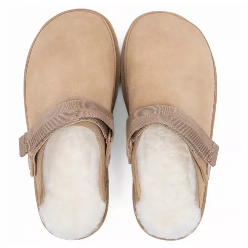 UGG GOLDENSTAR CLOG SAND